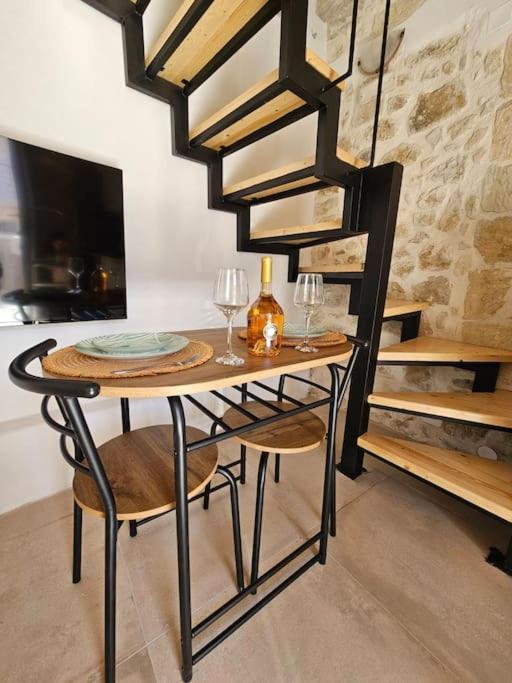 Rafeio Roustic Maisonette Episkopí- Rethimno Buitenkant foto